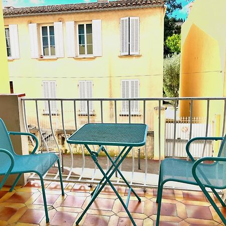 Le 13 Cassis Exterior foto